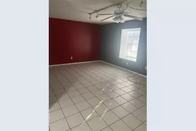 8221 Kingsbrook Road #107, Houston, TX 77024 - Photo 2