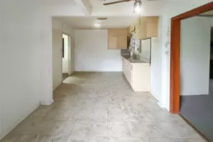 5234 Wilmington St, Houston, TX 77033 - Photo 6