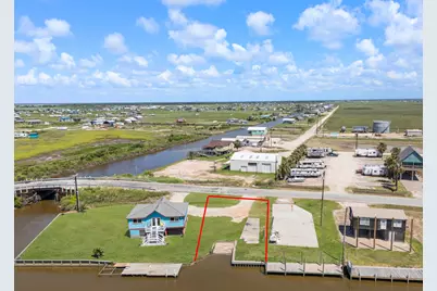 2237 Carancahua Street, Sargent, TX 77414 - Photo 2