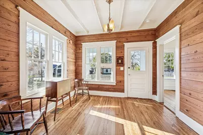 208 N Rusk Street, Fayetteville, TX 78940 - Photo 2