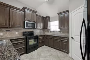 13023 Wood Harbour Dr, Montgomery, TX 77356 - Photo 12