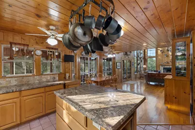 4102 Fm 1862, Blessing, TX 77419 - Photo 16