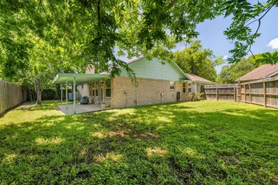 13611 Pepper Knoll Drive, Houston, TX 77065 - Photo 22