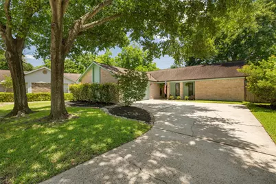 13611 Pepper Knoll Drive, Houston, TX 77065 - Photo 2