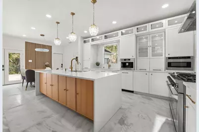 79 Crisp Morning, The Woodlands, TX 77382 - Photo 4