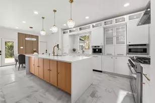 79 Crisp Morning, The Woodlands, TX 77382 - Photo 4