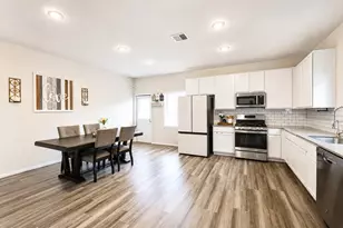 11012 32nd Ave N, Texas City, TX 77591 - Photo 12