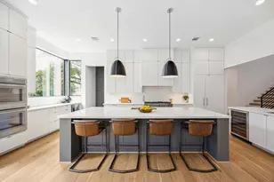 4035 Merrick St, Houston, TX 77025 - Photo 1