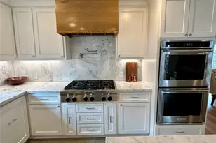 15719 Foxgate Rd, Houston, TX 77079 - Photo 10