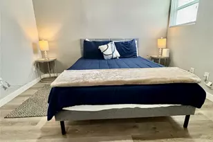 6705 Fairway Dr, Houston, TX 77087 - Photo 6