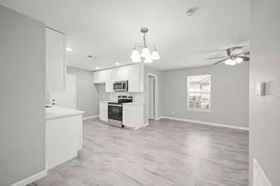 618 Hoffman Street, Houston, TX 77020 - Photo 8