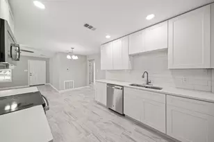 618 Hoffman St, Houston, TX 77020 - Photo 14