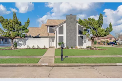 4710 Country Club View, Baytown, TX 77521 - Photo 2