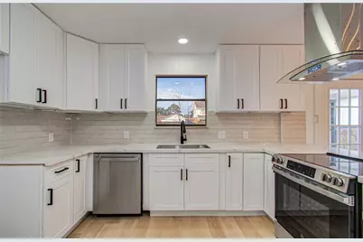 4710 Country Club View, Baytown, TX 77521 - Photo 20