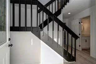 4710 Country Club View, Baytown, TX 77521 - Photo 6