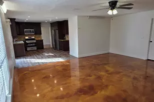 8819 Rocky Valley Dr, Houston, TX 77083 - Photo 6