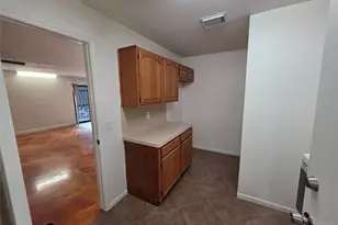 8819 Rocky Valley Dr, Houston, TX 77083 - Photo 26