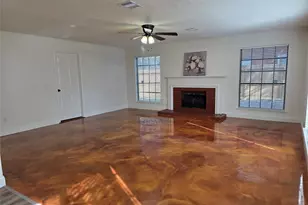 8819 Rocky Valley Dr, Houston, TX 77083 - Photo 2