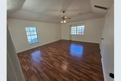 8819 Rocky Valley Drive, Houston, TX 77083 - Photo 18