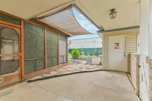 7710 Brook Springs Dr, Houston, TX 77095 - Photo 38
