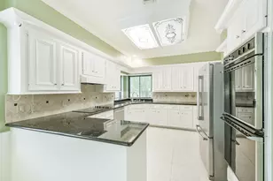 7710 Brook Springs Dr, Houston, TX 77095 - Photo 10
