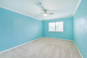 7710 Brook Springs Dr, Houston, TX 77095 - Photo 32