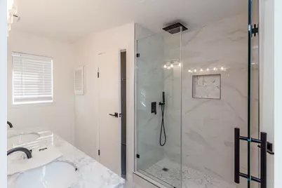 5115 Beaverhollow Drive, Houston, TX 77084 - Photo 4