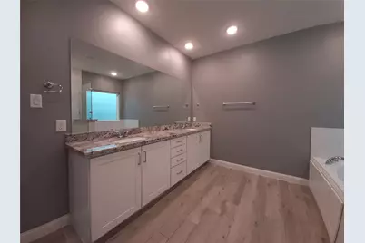 5439 Camaguey Street, Houston, TX 77023 - Photo 12