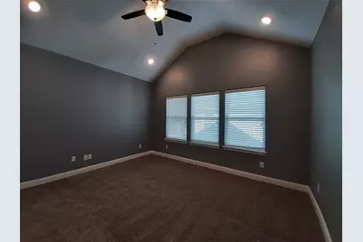 5439 Camaguey Street, Houston, TX 77023 - Photo 10