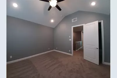 5439 Camaguey Street, Houston, TX 77023 - Photo 8