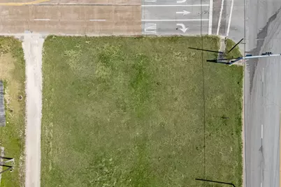 2102 Texas Avenue, Texas City, TX 77590 - Photo 14