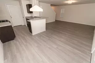 5822 Northern Oak St, Houston, TX 77016 - Photo 4