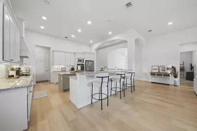 2420 Sky Harbor Lane, Friendswood, TX 77546 - Photo 10