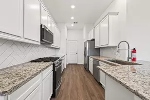 5703 Foggy Vine Ct, Fulshear, TX 77441 - Photo 18