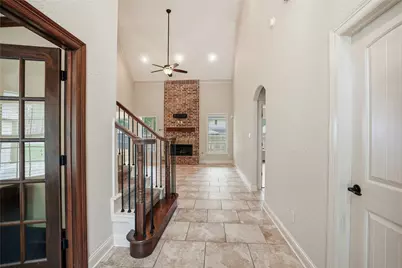536 Stephen F Austin Drive, Conroe, TX 77302 - Photo 4
