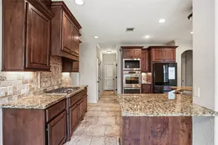 536 Stephen F Austin Dr, Conroe, TX 77302 - Photo 14