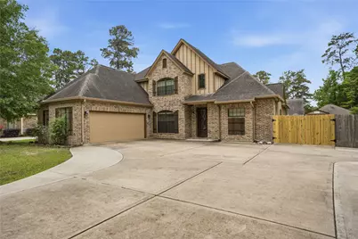 536 Stephen F Austin Drive, Conroe, TX 77302 - Photo 2