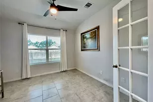 1916 Thorndyke Ln, Bryan, TX 77807 - Photo 10