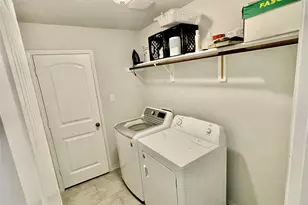 1916 Thorndyke Ln, Bryan, TX 77807 - Photo 20