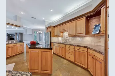 205 Twin Creek Street, Lufkin, TX 75904 - Photo 18