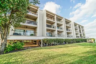 351 Lakeside Ln, Houston, TX 77058 - Photo 36