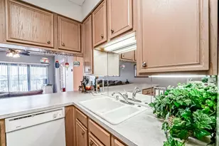 351 Lakeside Ln, Houston, TX 77058 - Photo 12