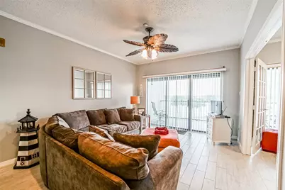 351 Lakeside Lane #209, Houston, TX 77058 - Photo 4