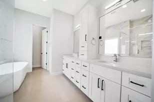 2206 Lou Ellen Ln, Houston, TX 77018 - Photo 22