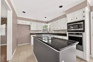 4003 W Valley Dr, Missouri City, TX 77459 - Photo 12