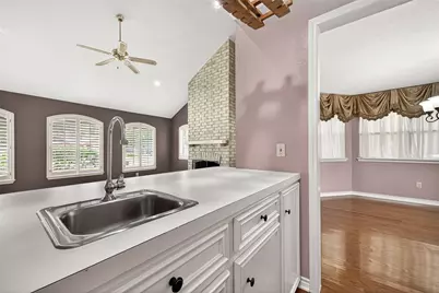 4003 W Valley Drive, Missouri City, TX 77459 - Photo 8
