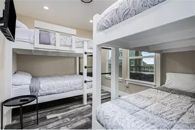 924 Melody Lane, Crystal Beach, TX 77650 - Photo 22