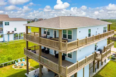 924 Melody Lane, Crystal Beach, TX 77650 - Photo 1