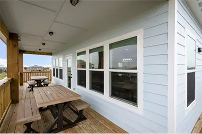 924 Melody Lane, Crystal Beach, TX 77650 - Photo 16