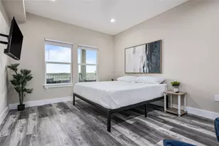 924 Melody Ln, Crystal Beach, TX 77650 - Photo 34